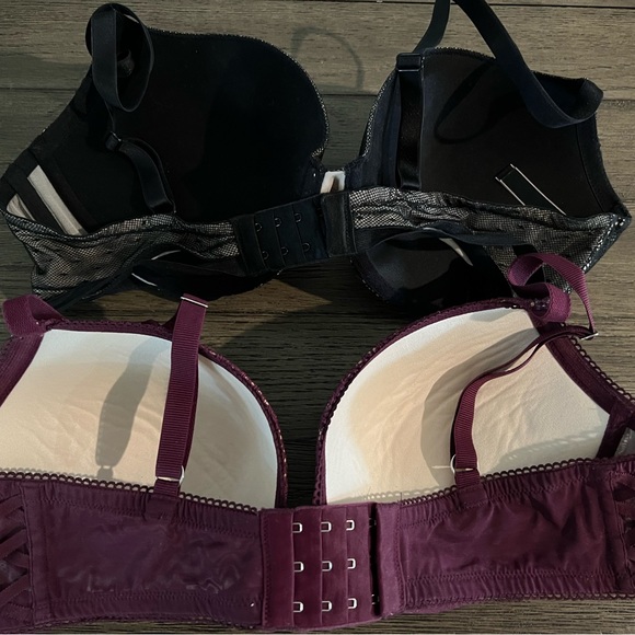 38D Victoria Secret Lace Bras - Picture 2 of 4